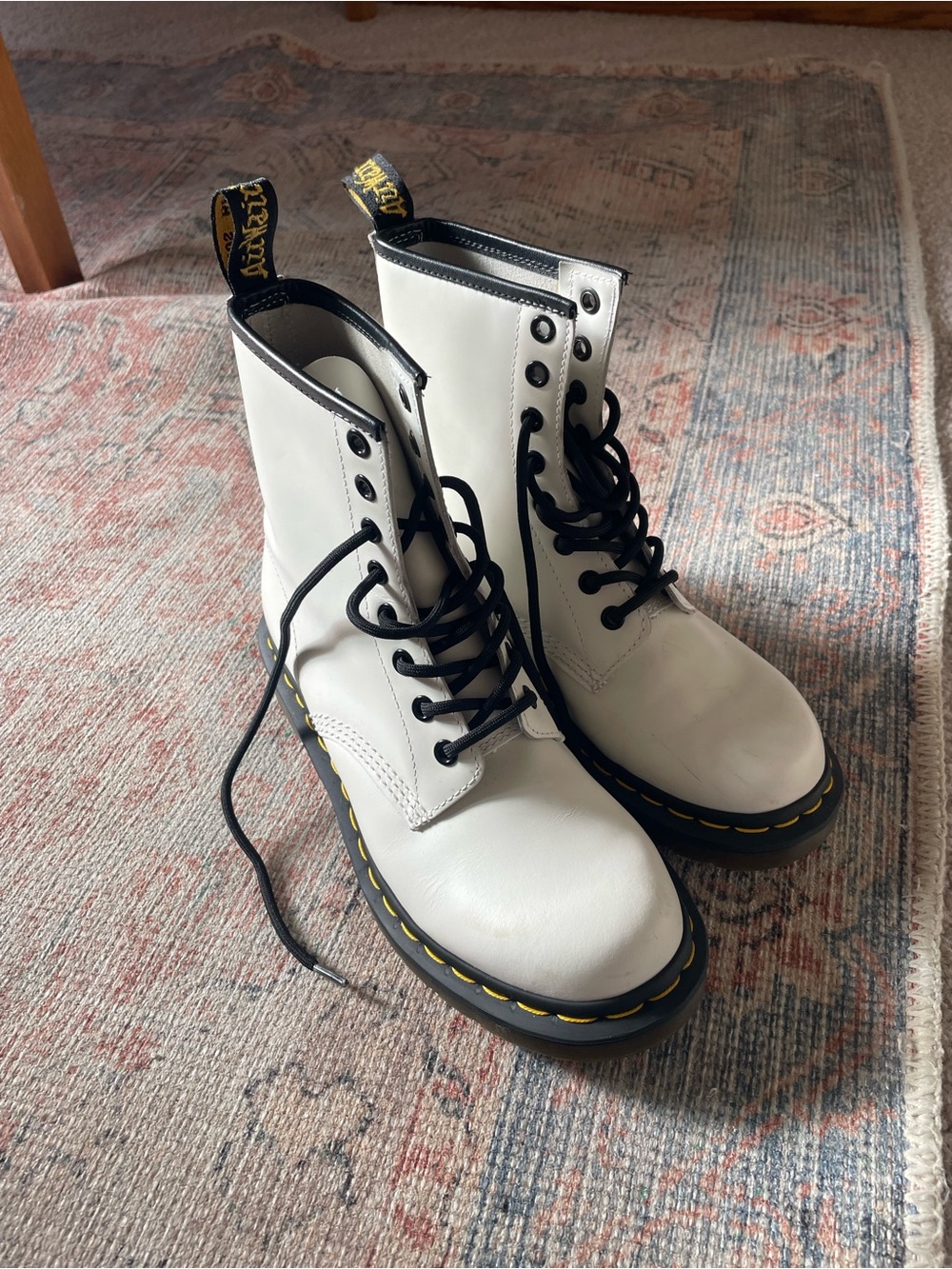 Dr. Martens 1460 White Lace-Up Leather Boots sz 7